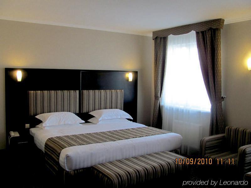 Inn Ozz Astana Ruang foto